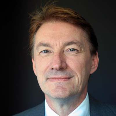 Dr. Alexander Löw
